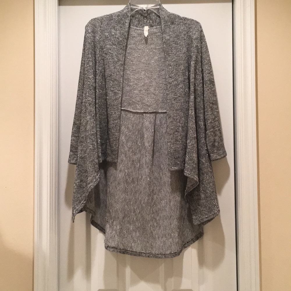 Style biz inc. Quarter Sleeve Cardigan Grey
